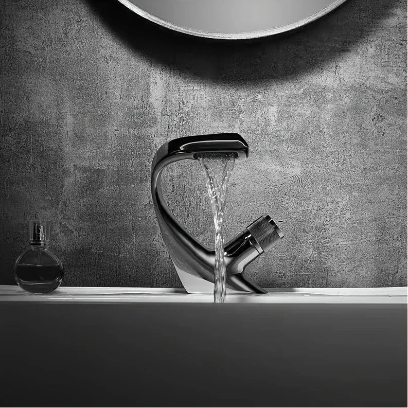 Moro™ Waterfall Faucet